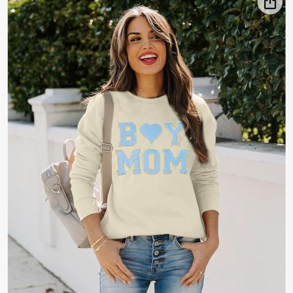NWT Boy Mom light sweatshirt - Picture 2 of 4